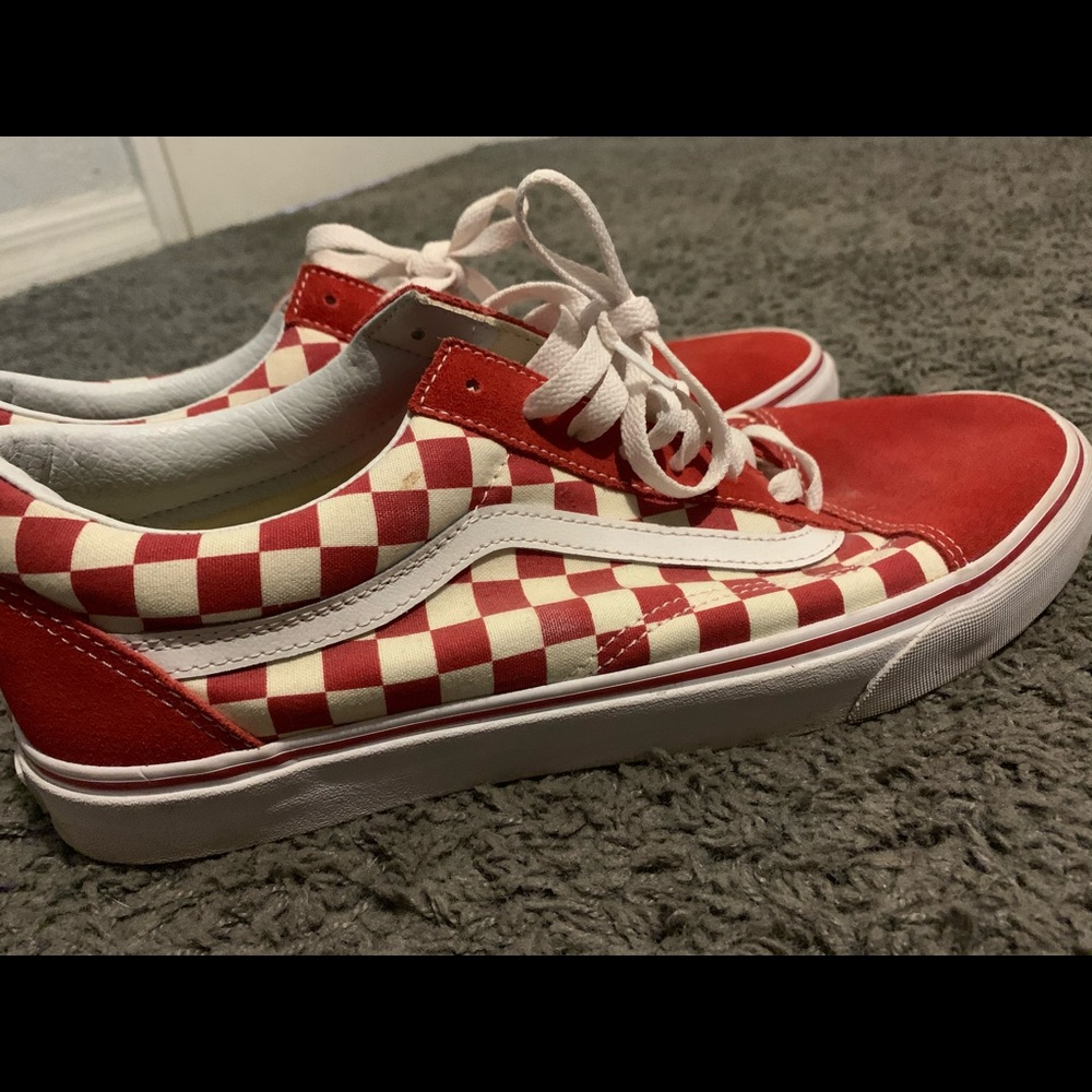 Vans - Picture 2 of 3